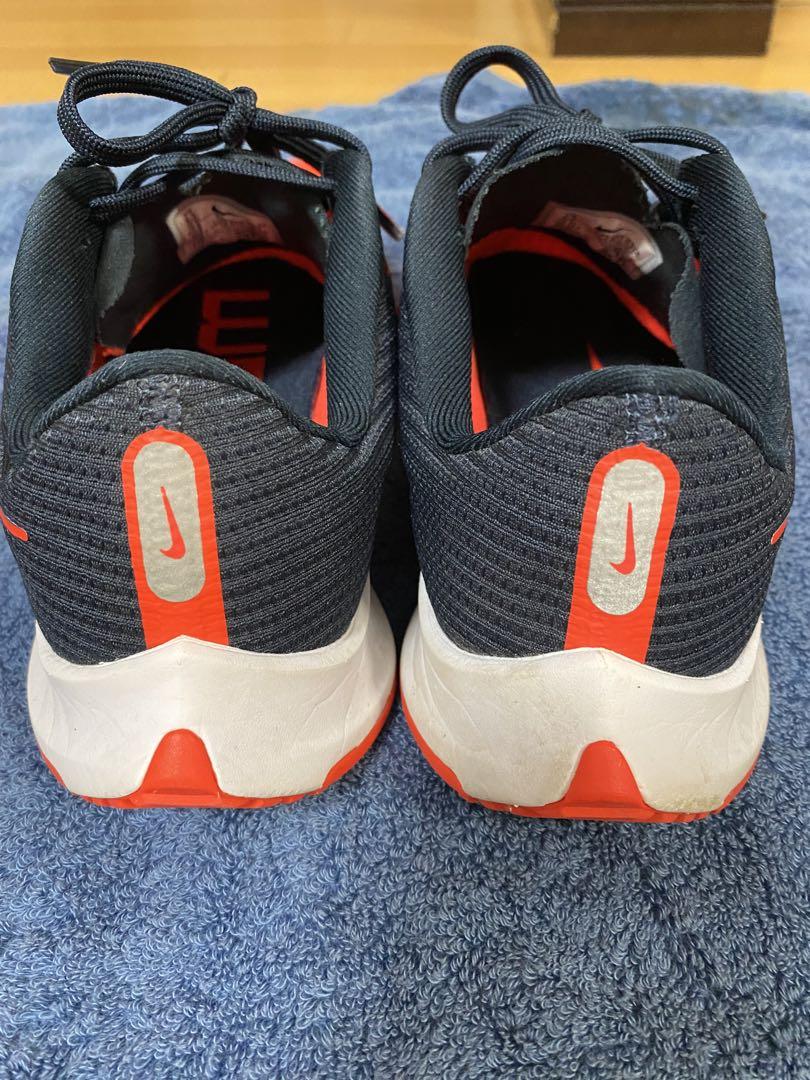 NIKE ランニングシューズ