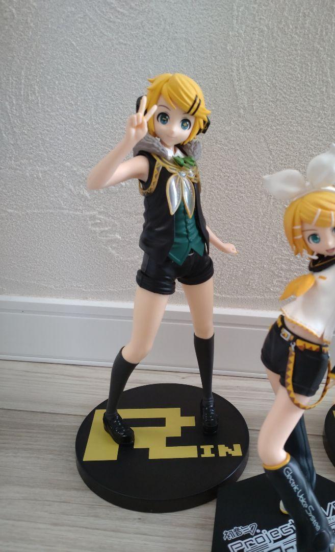 美品　鏡音レン　鏡音リン　フィギュア　3体まとめ売り