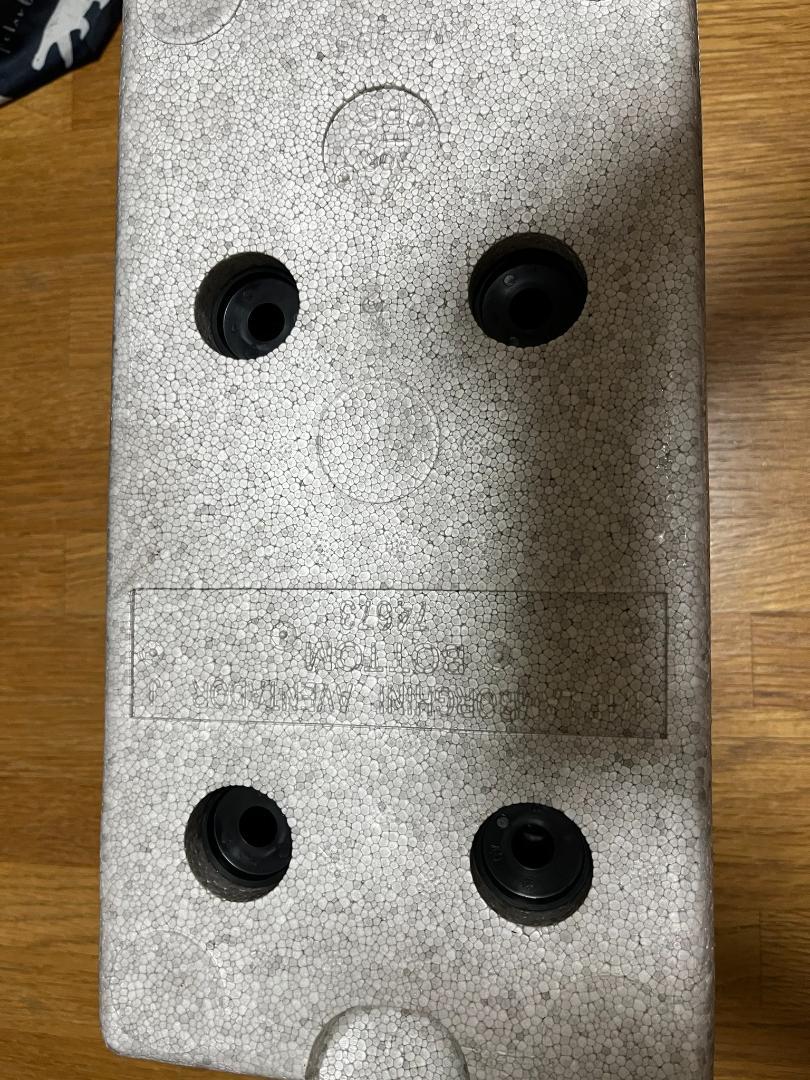 AUTOart ランボルギーニ アヴェンタドール J メタリックレッド