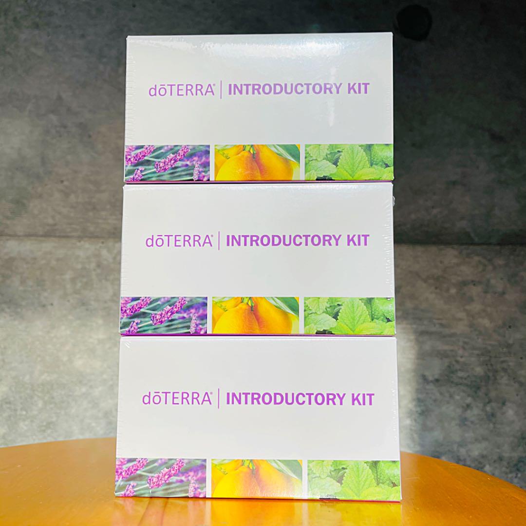【新品・未開封】ドテラ　イントロキット （ラベンダー、レモン、ペパーミント）3箱 doTERRA doTERRA イントロキット 5ml 3種セット（ラベンダー