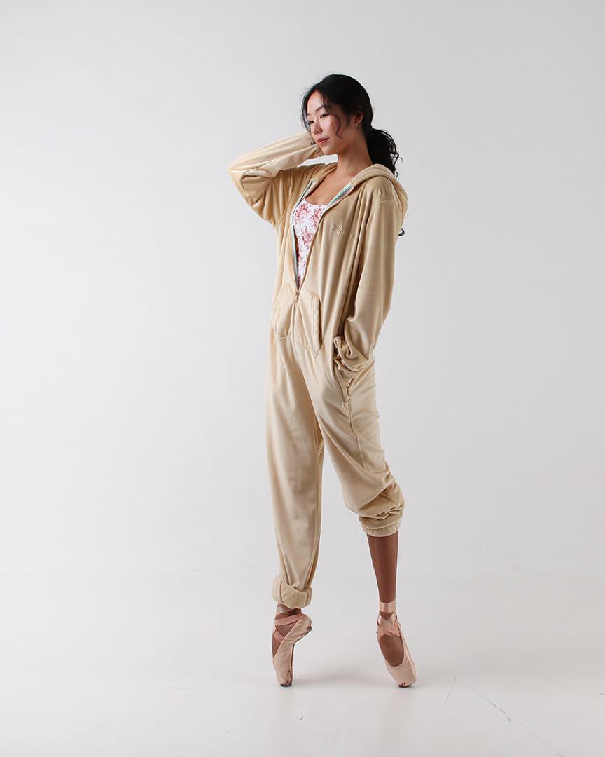 LEVDANCE シルクベルベットオールインワン LEVDANCE シルクベルベットオールインワン バレエ