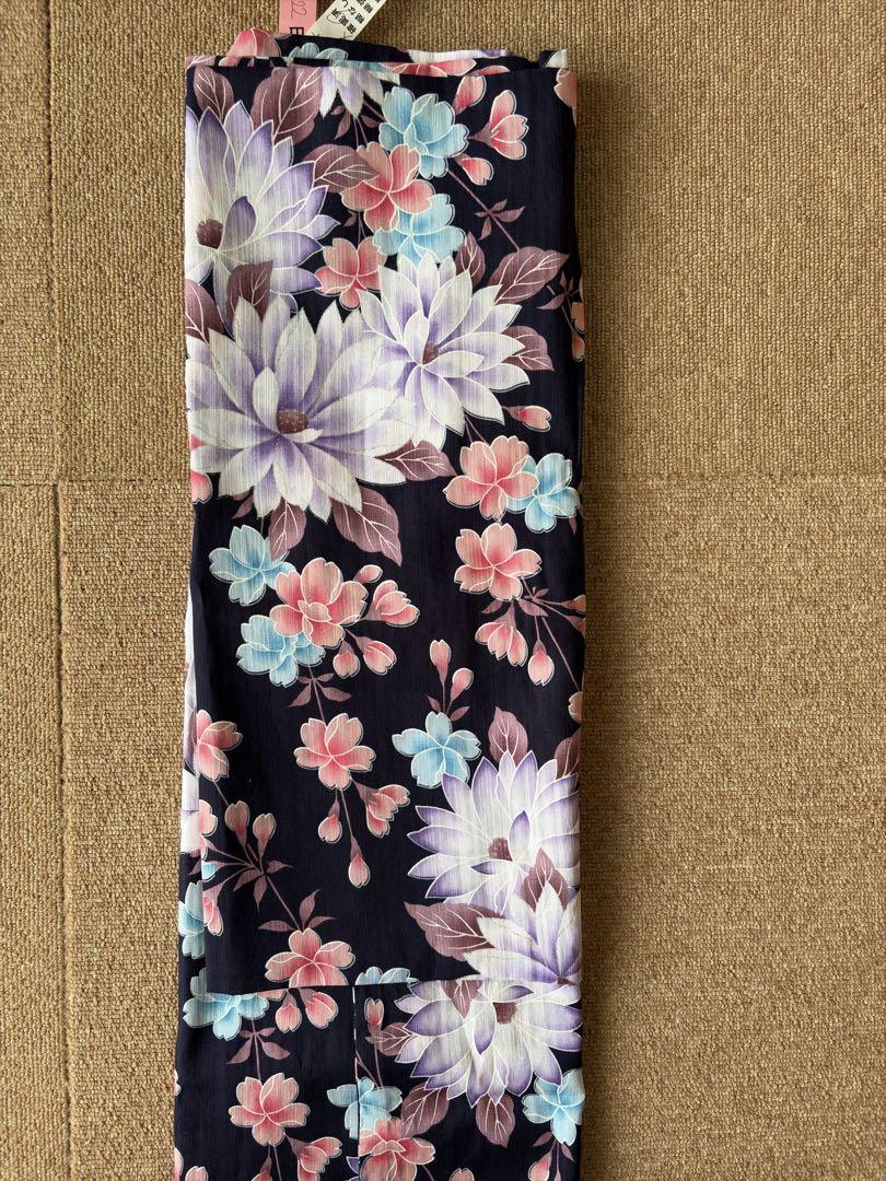 美品！さりげなくラメの入った上品な浴衣　クリーニング済