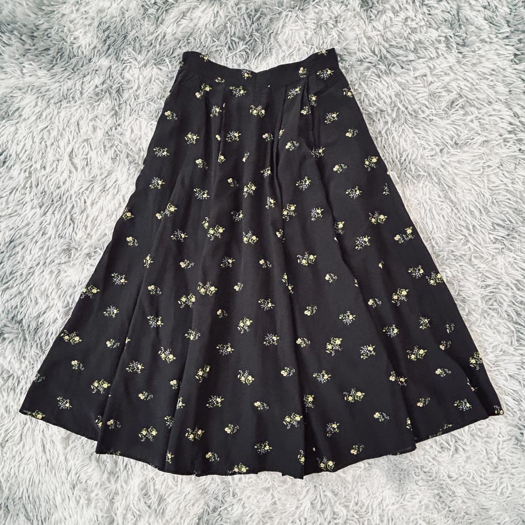 UNITED ARROWS フラワープリントロングフレアスカート（L）黒