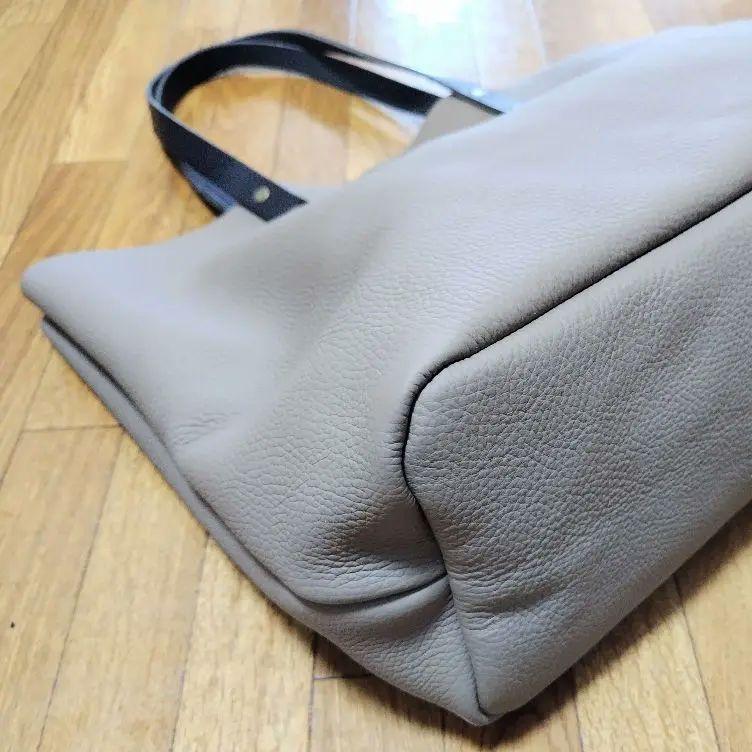 ハンドメイド　本革　トートバック　シュリンク　グレージュ　★新品／未使用品★