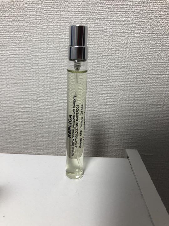 メゾン マルジェラ 香水 アンダーザレモンツリー 10ml - メルカリ メゾン マルジェラ 香水 アンダーザレモンツリー 10ml - メルカリ