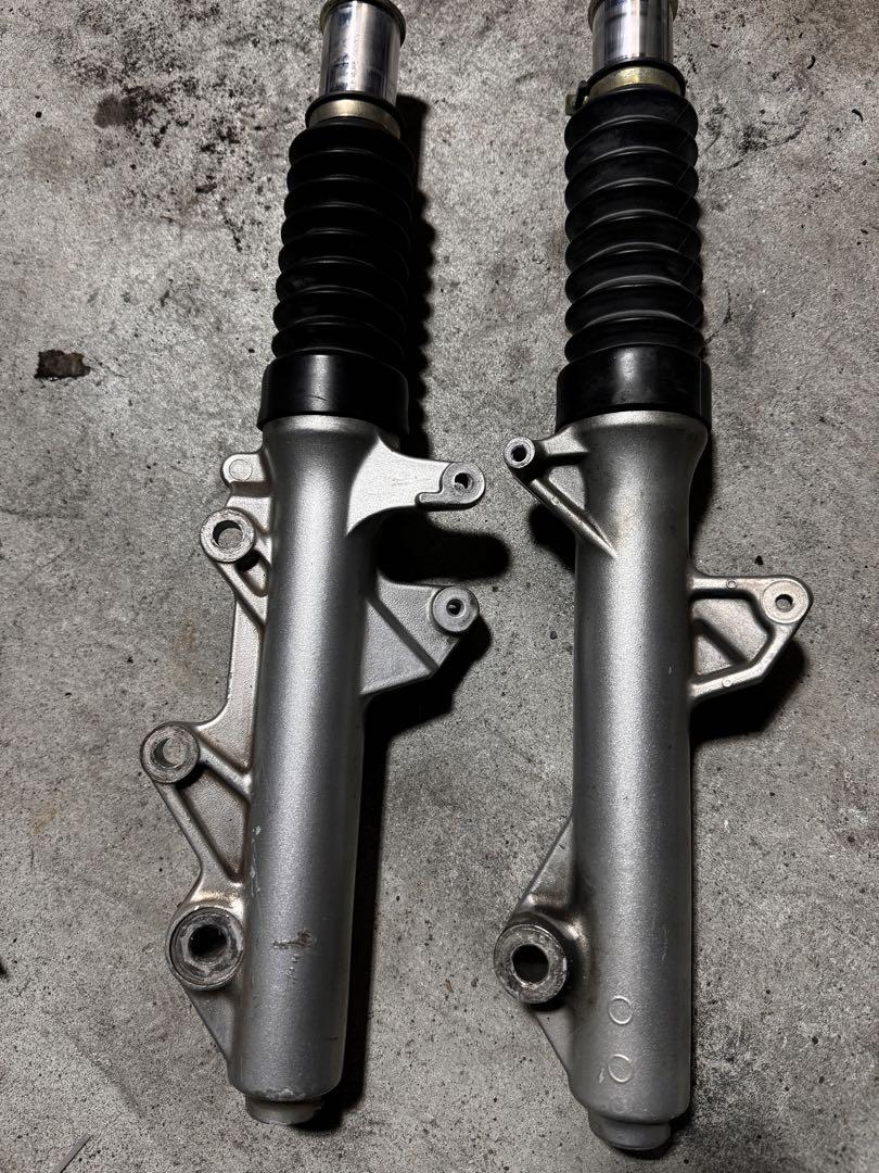 最終値下げ！CBX400F 550F ヒューズBOXカバー　AYUMU 最終値下げ！CBX400F 550F ヒューズBOXカバー AYUMU - メルカリ