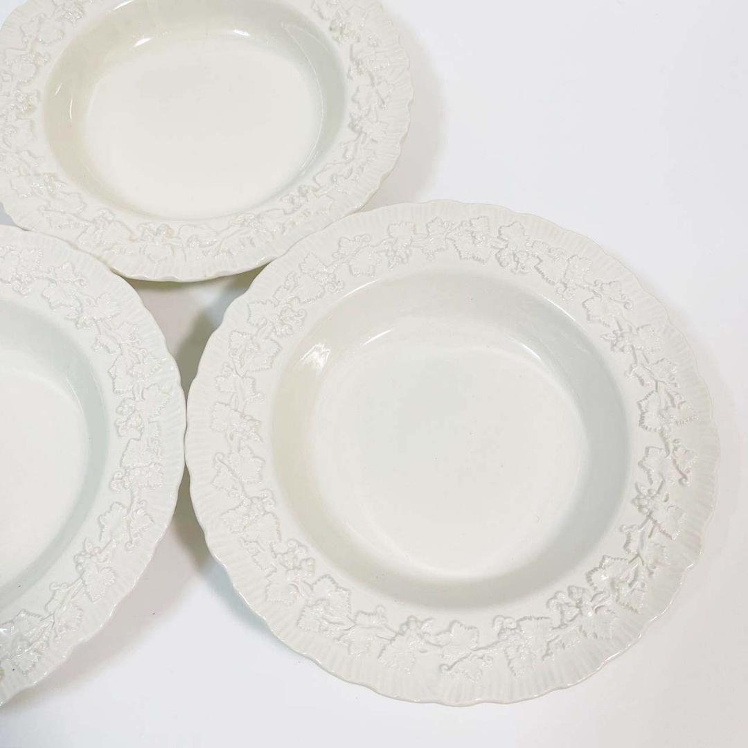 WEDG WOOD ウェッジウッド エンボスド クイーンズウェアプレート 20㎝