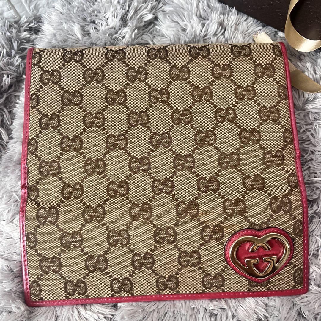 GUCCI✨長財布　ラブリーハート　GGキャンバス パールレッド　レディース