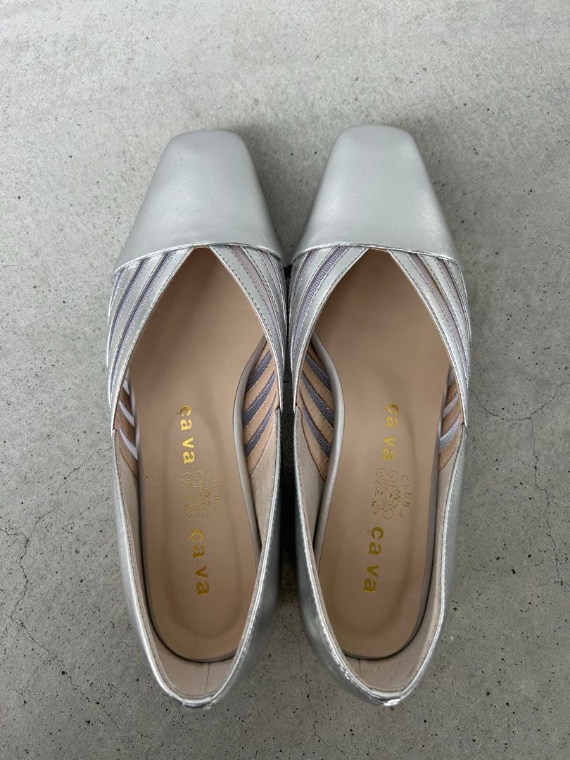 ca va ca va シルバー スクエアトゥ 23.5cm