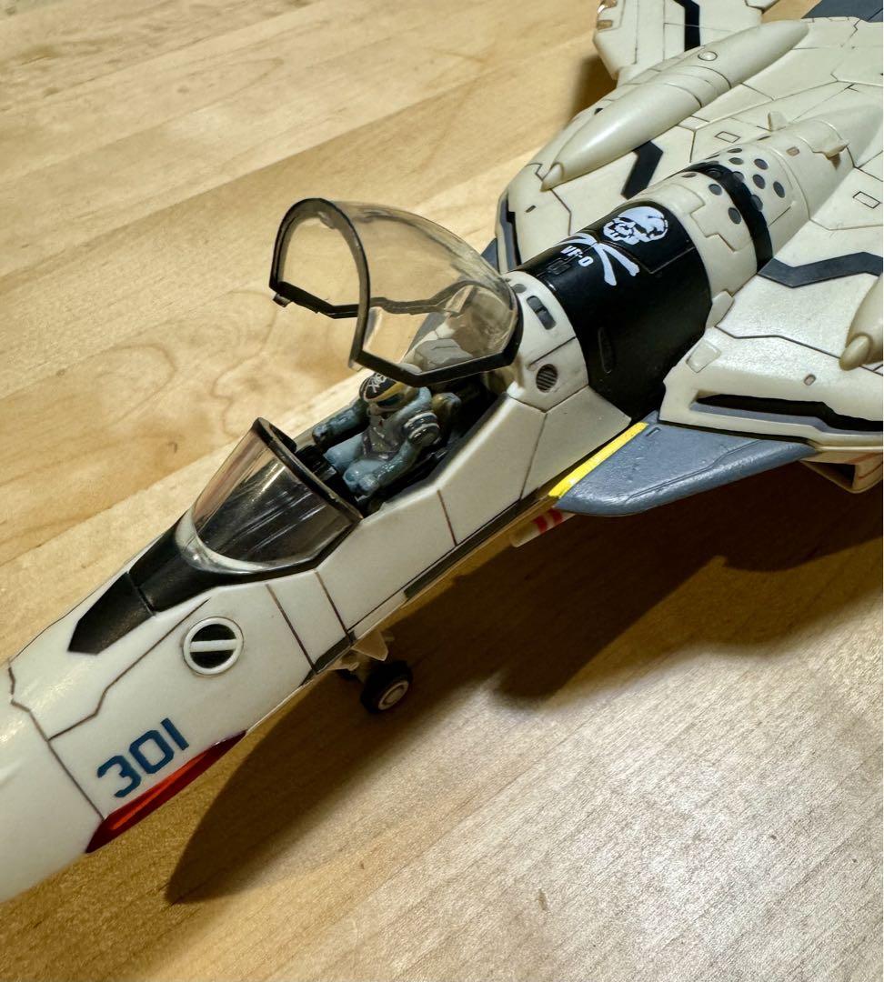 「67新品」やまと1/60 マクロスゼロ完全変形 VF-0S ロイ・フォッカー機 Amazon.co.jp: やまと 1 60 マクロスゼロ 完全変形 VF-0S ロイ
