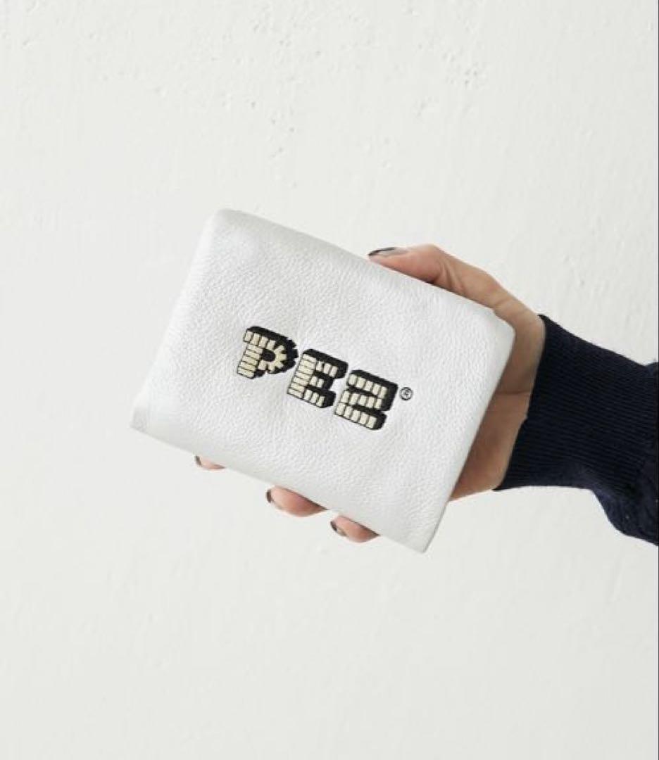 【PEZ(ペッツ)× ear】コラボ/本革/コンパクト/刺しゅう折り財布