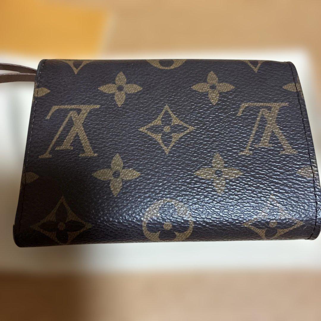P*m様 Louis Vuitton ブラウン 三つ折り財布 glvm82444-2.jpg