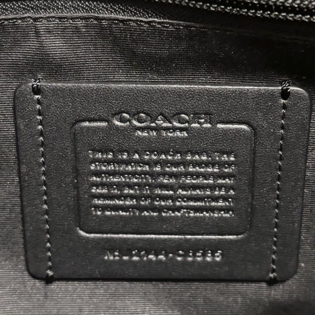 美品✨ COACH ショルダーバッグ 馬車ロゴ レザー フラップ レッド