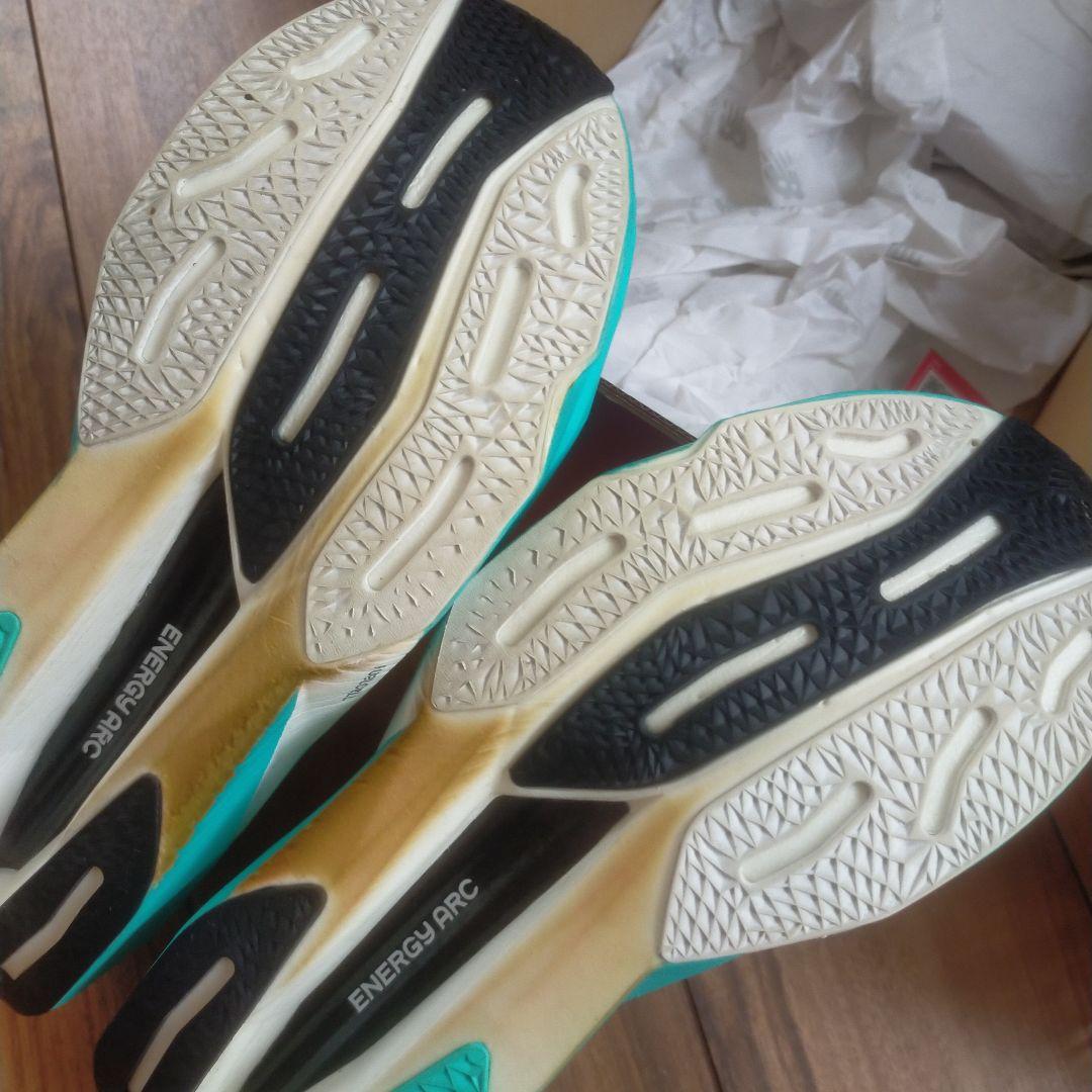 スパイク・シューズ new balance FuelCell SuperComp Elite v4