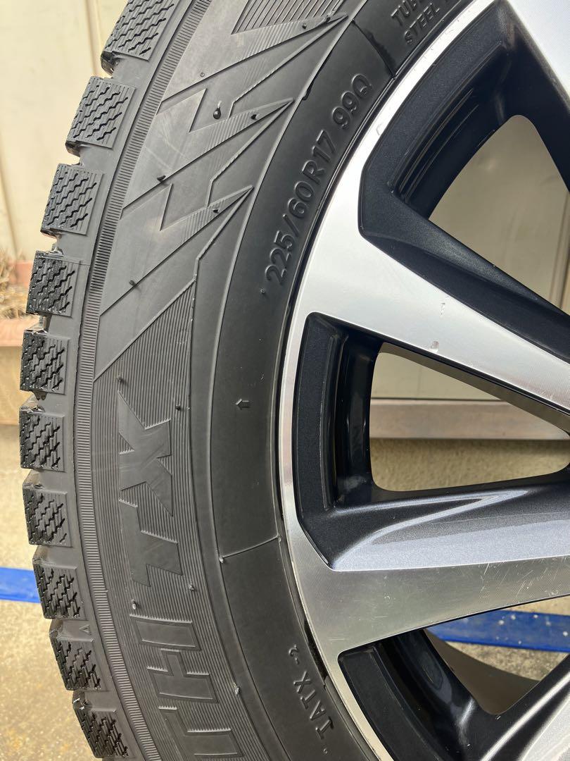 アルファード30  スタッドレス17インチ TOYOトランパスTX＋アルミセット