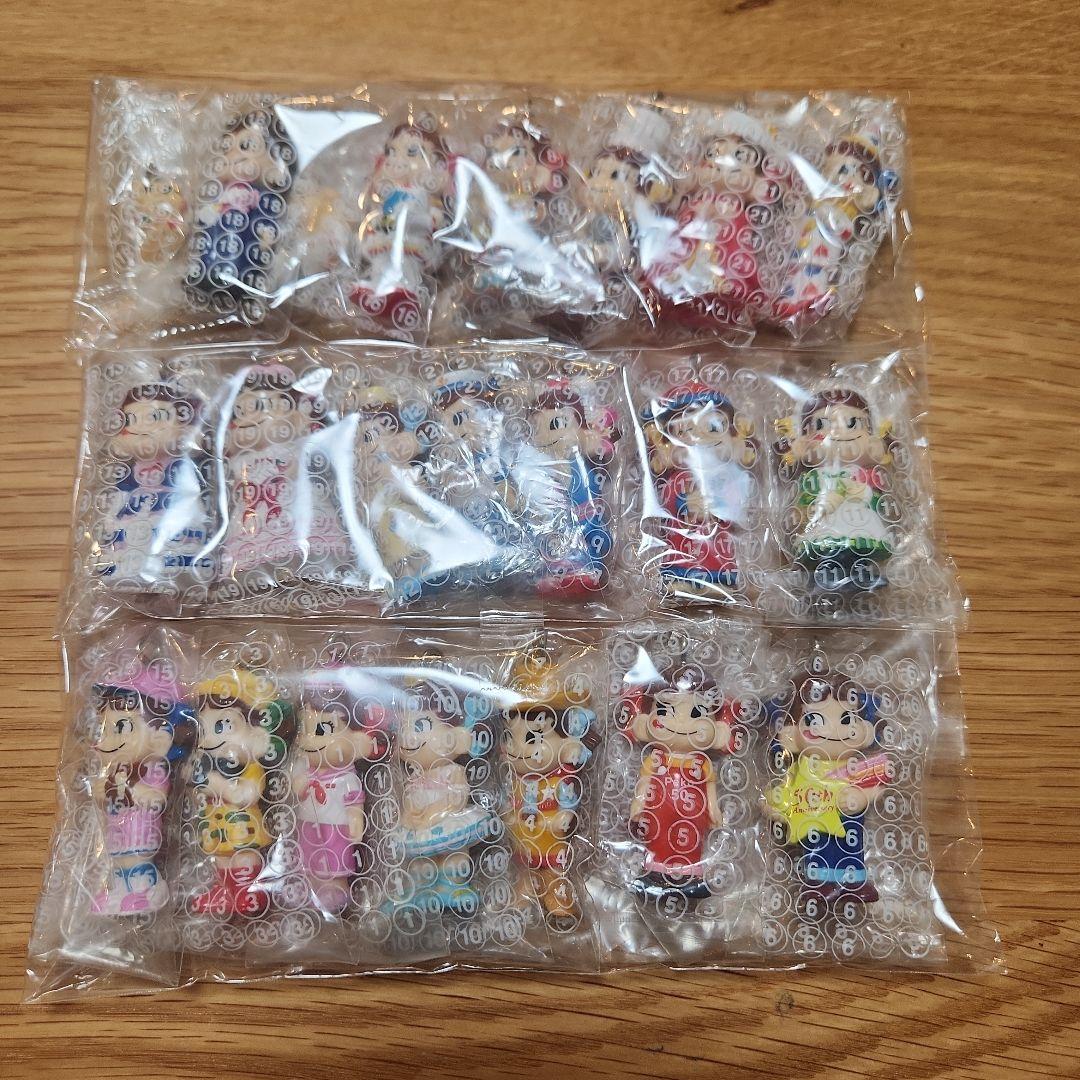 全種コンプ】ミニミニペコちゃんキーホルダー コンプリート 56個