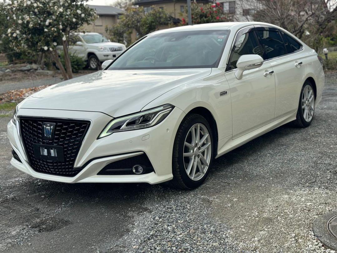 224系　クラウンハイブリッド　G-Executive