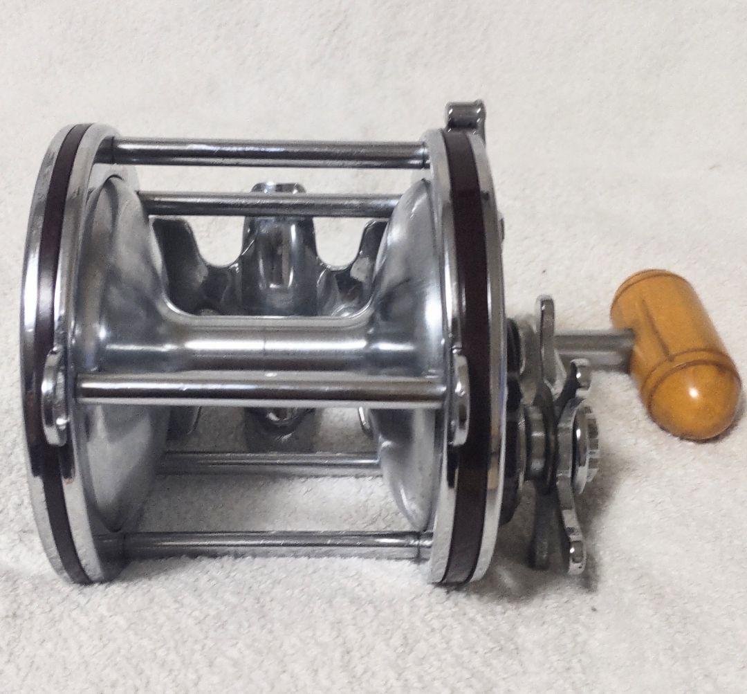ペンリールスペシャルセネター113H 4/0トローリングリール！ 最大の割引 ペンリールスペシャルセネター113H 4/0トローリング