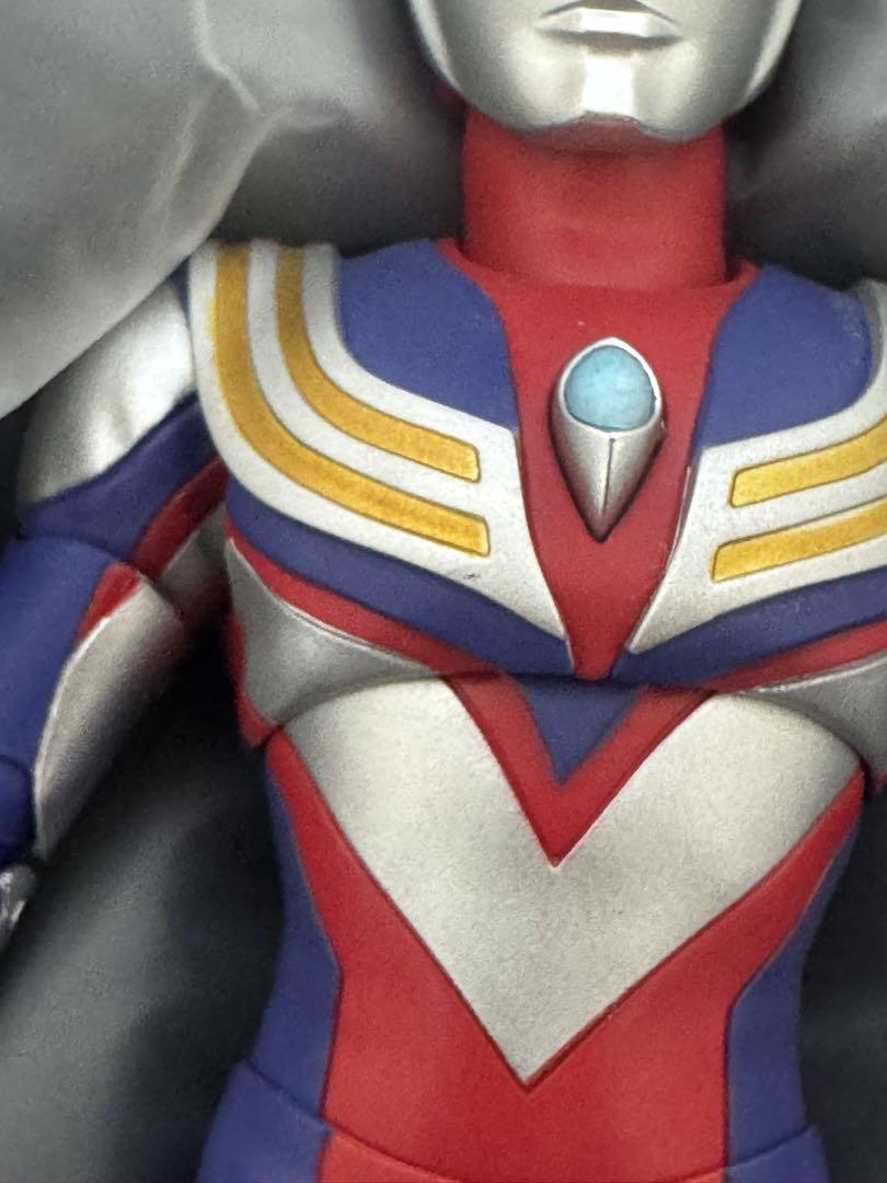 alphamax + S.H.Figuarts ウルトラマン 真骨彫ティガ2体