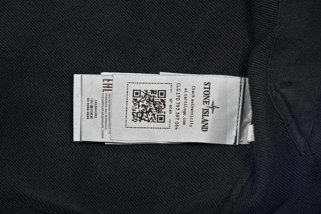 【新品】STONE ISLAND ストーンアイランド パーカー