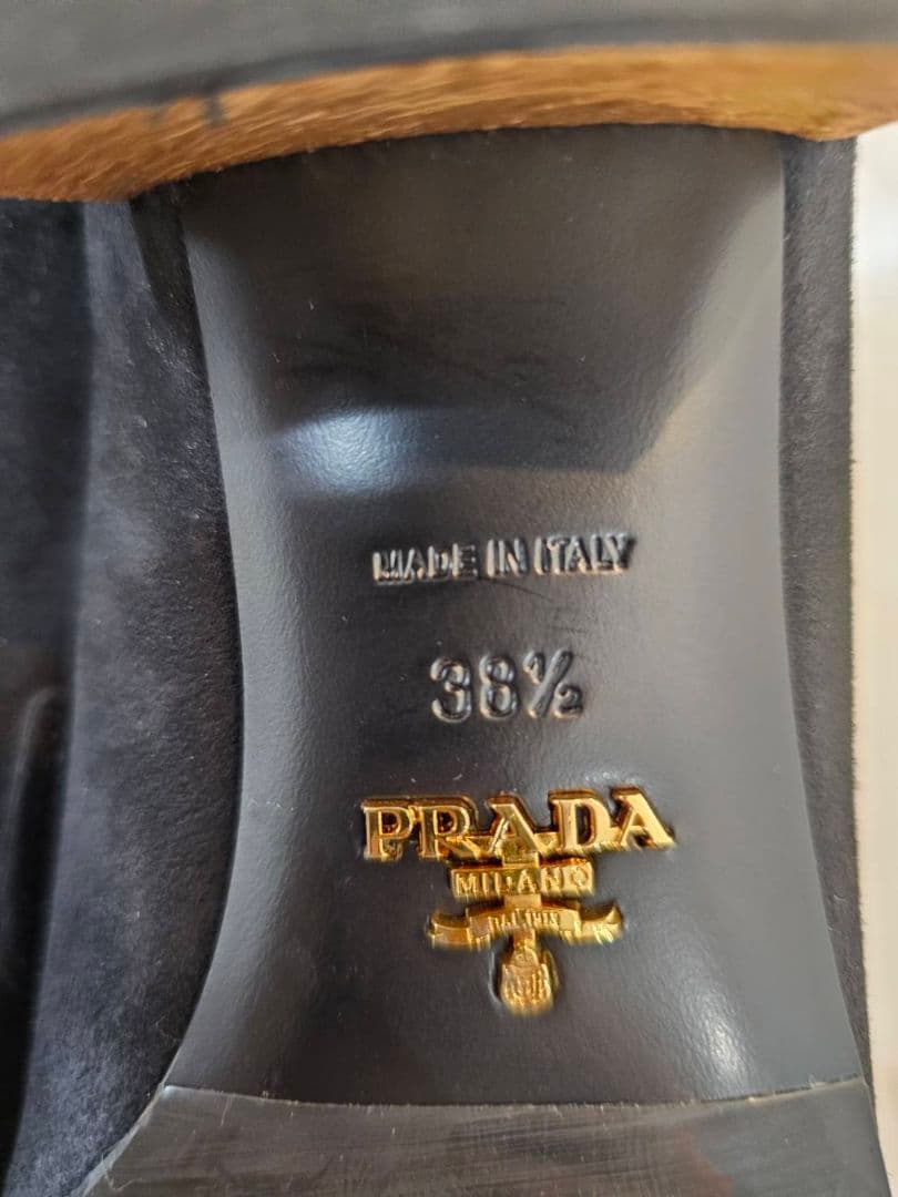 PRADA ローファー　38.5サイズ