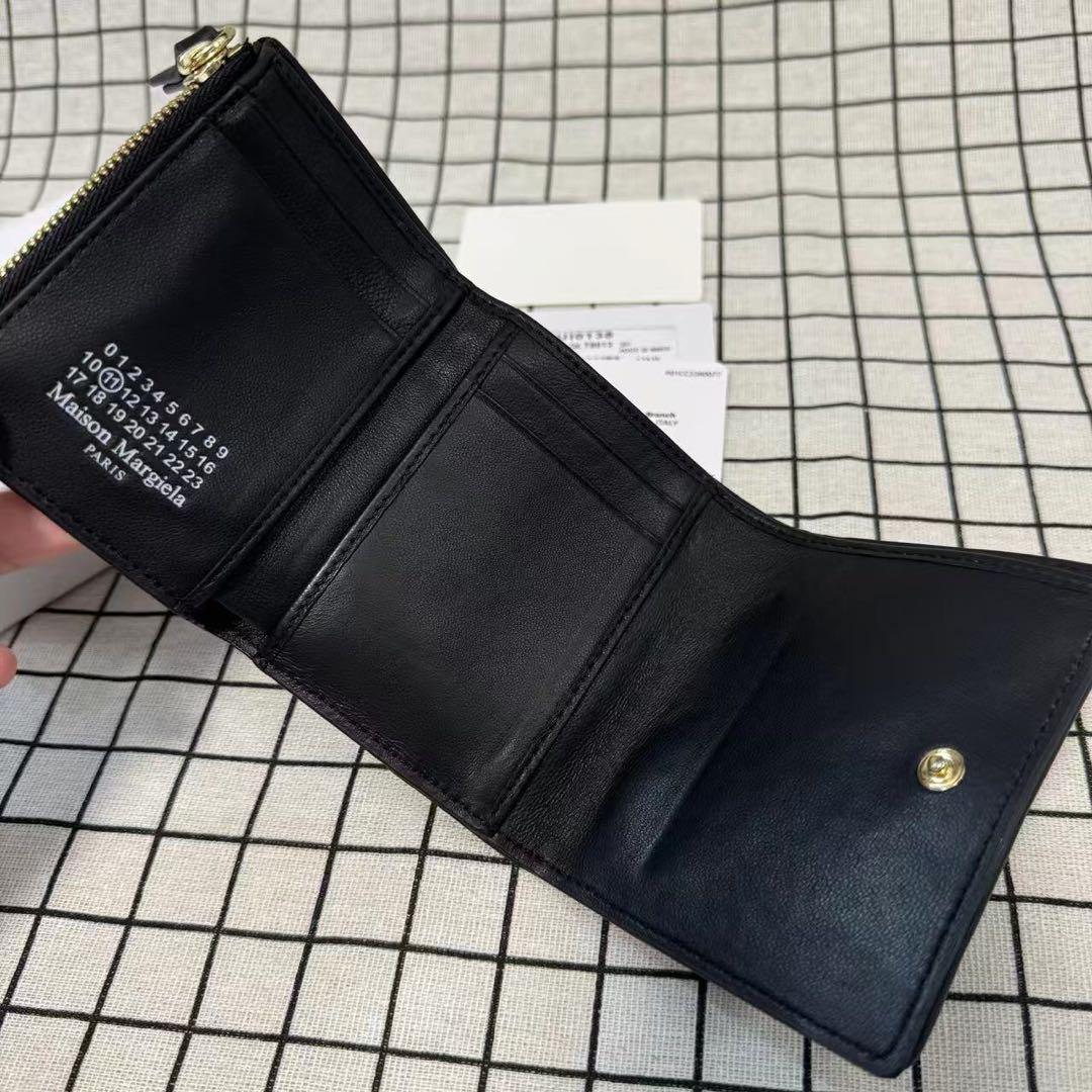 グラムスラム　ウォレット ブラックレザー 三つ折り財布 Maison Margiela グラムスラム 3つ折り財布 ブラック