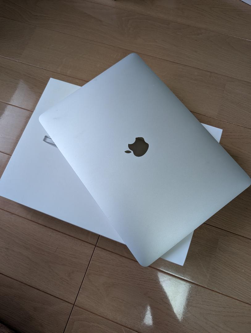 【7/19まで】Apple M1 13インチ MacBook Air 256GB