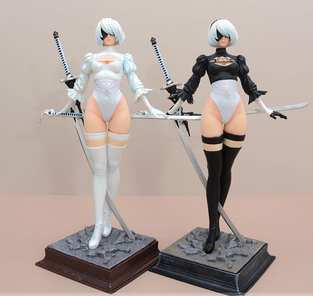 ニーアオートマタ 2B フィギュア 黒白 セット