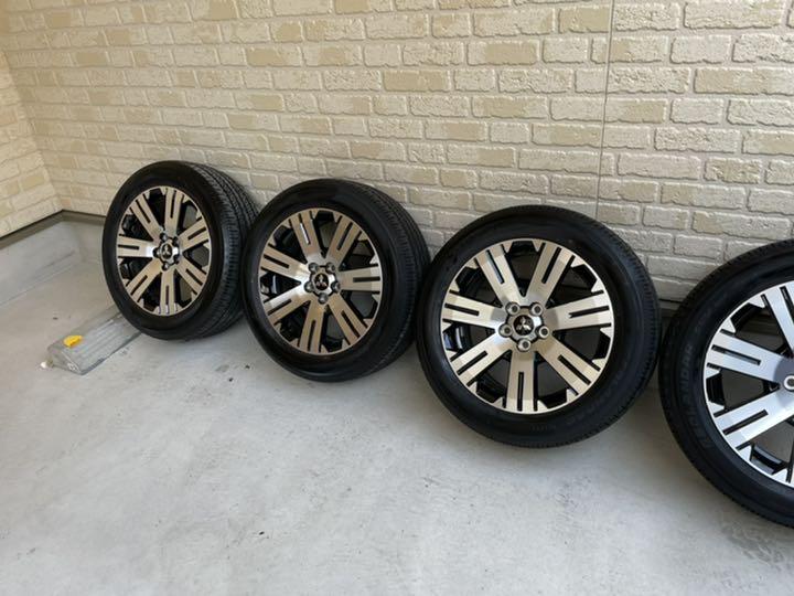 デリカd5新車外しタイヤホイールセット 三菱デリカD5新車外しタイヤホイルセット