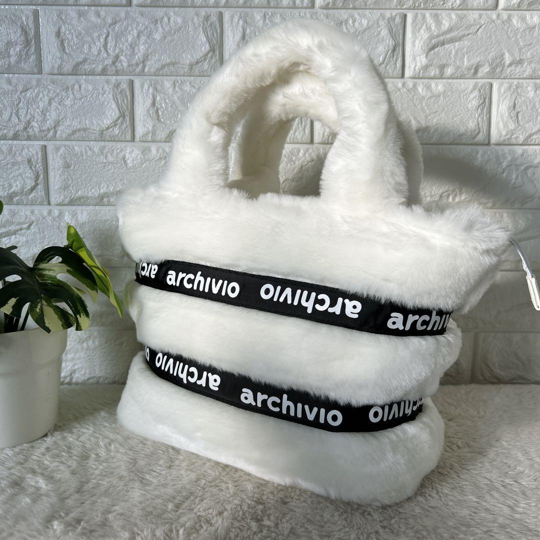ARCHIVIO アルチビオ カートバッグ ファー ホワイト系archivio