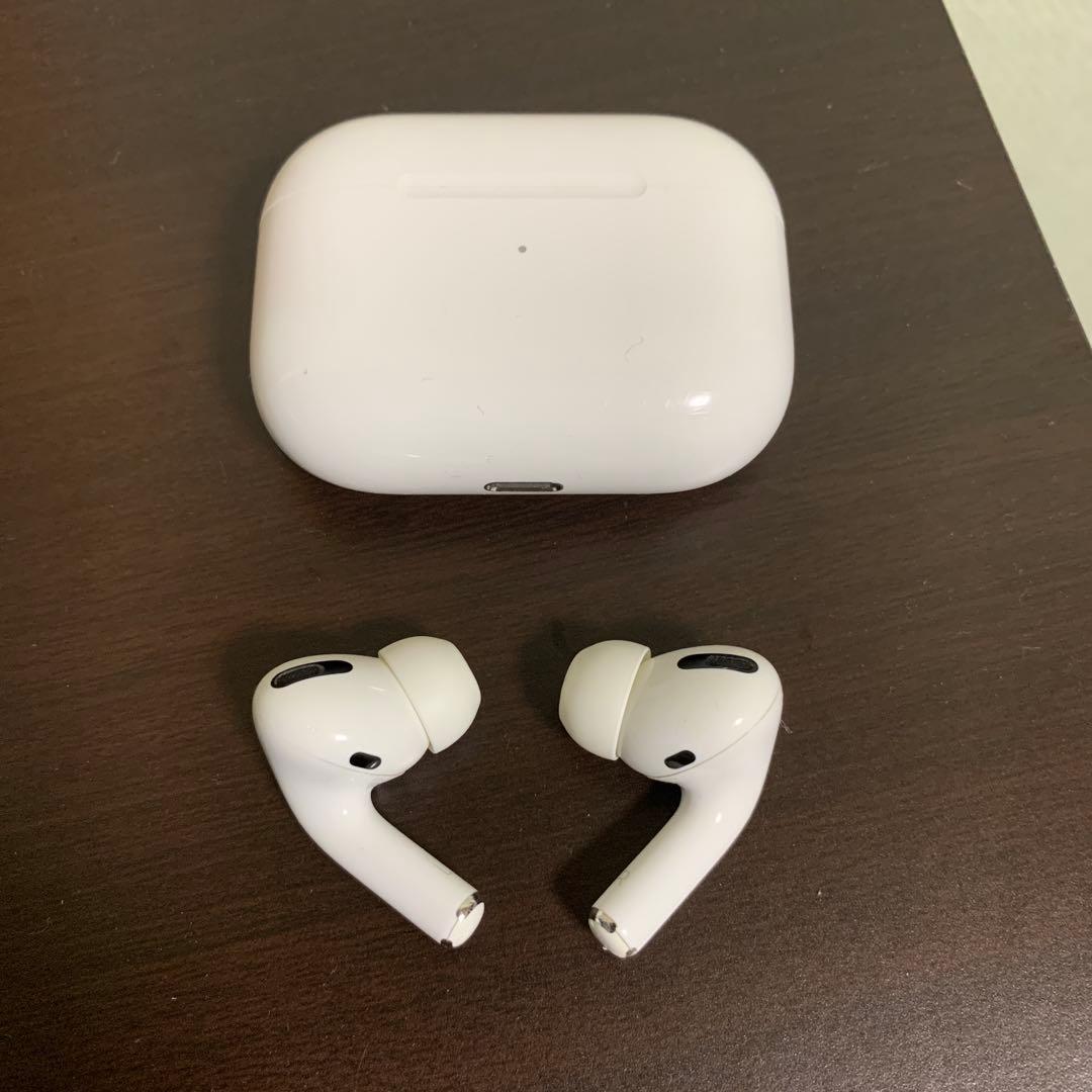 AirPods Pro 第2世代　ケース&両耳付き