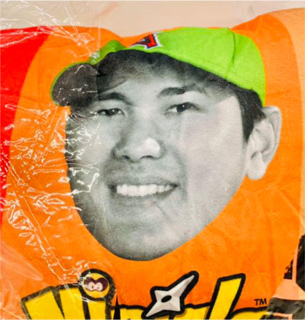 売れ筋がひ新作！ 大谷翔平 14000個限定 クッション エンゼルス 記念グッズ
