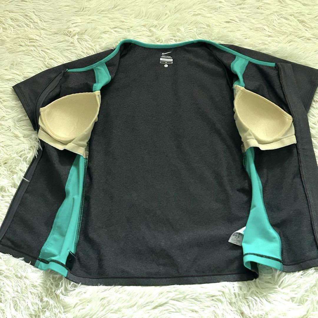 [美品]おまけ付き✨NIKEナイキ　スポーツ水着　半袖　上下セット　Lサイズ