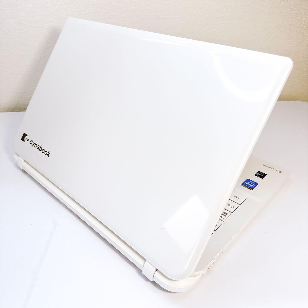 新品SSD❤️ホワイト薄型ノートパソコン❤️マウス付き❣️Windows11すぐ使える