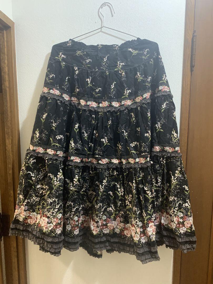 再入荷商品 ピンクハウス スカート 薔薇 鈴蘭 ローラアシュレイ スカート