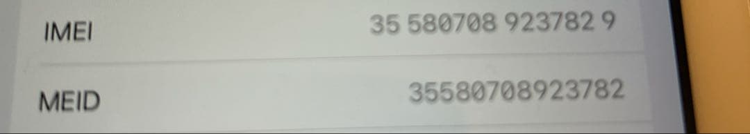 iPad 第5世代 Wi-Fi+Cellular 32GB シルバー電池95％ iPad 第5世代 Wi-Fi+Cellular 32GB シルバー 電池95％