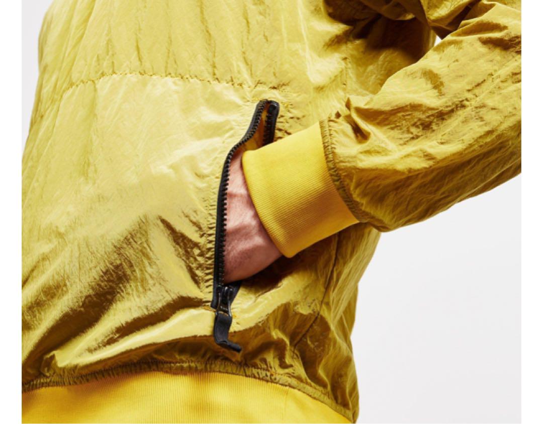 Sweatshirt stone