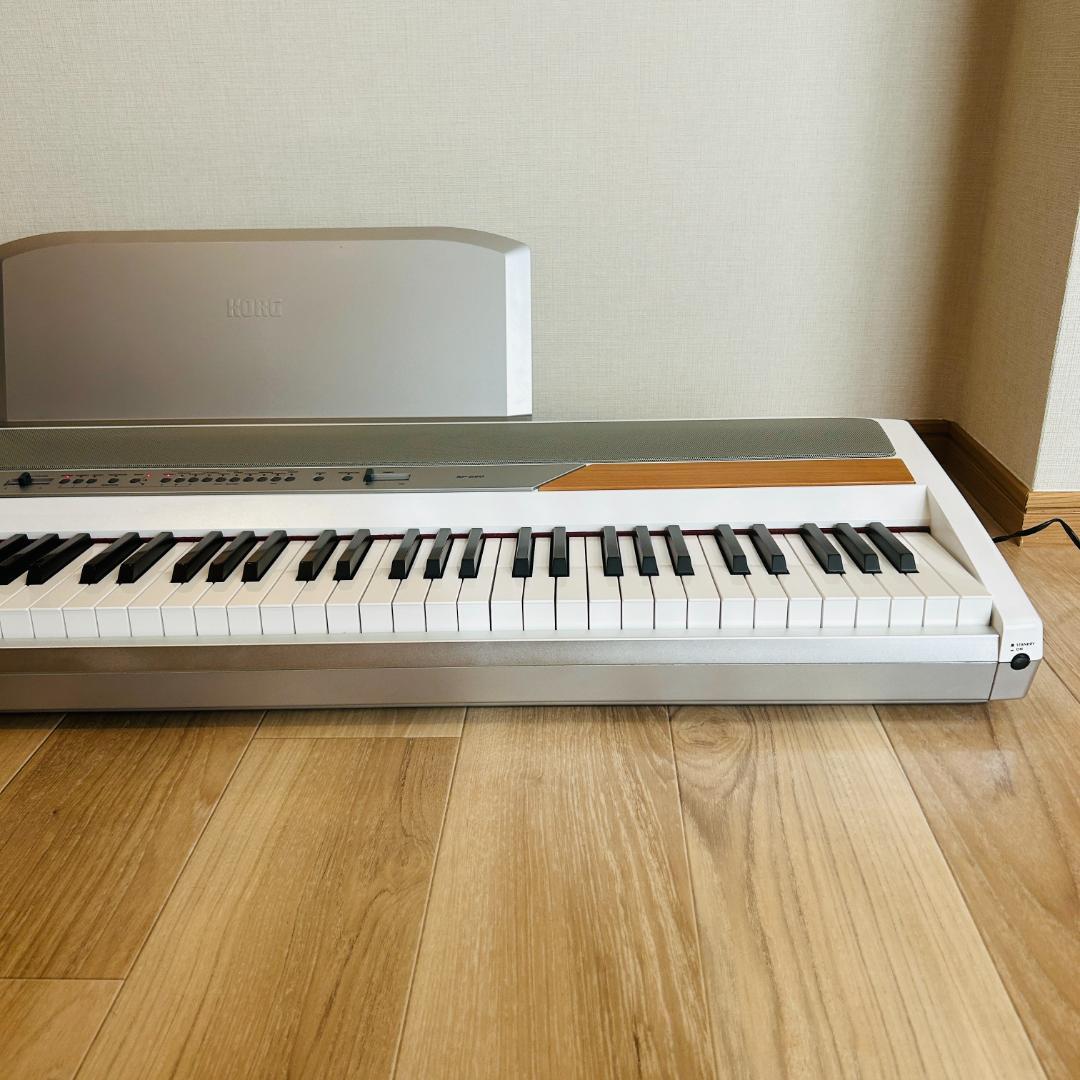 KORG デジタルピアノ SP-250 ホワイトシルバー KORG デジタルピアノ SP-250 ホワイトシルバー