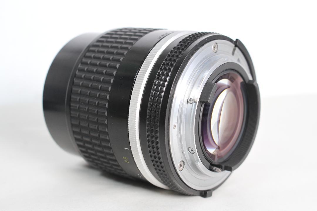 Nikon ニコン Ai-s NIKKOR 105mm F2.5