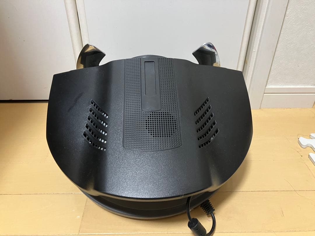 THRUSTMASTER