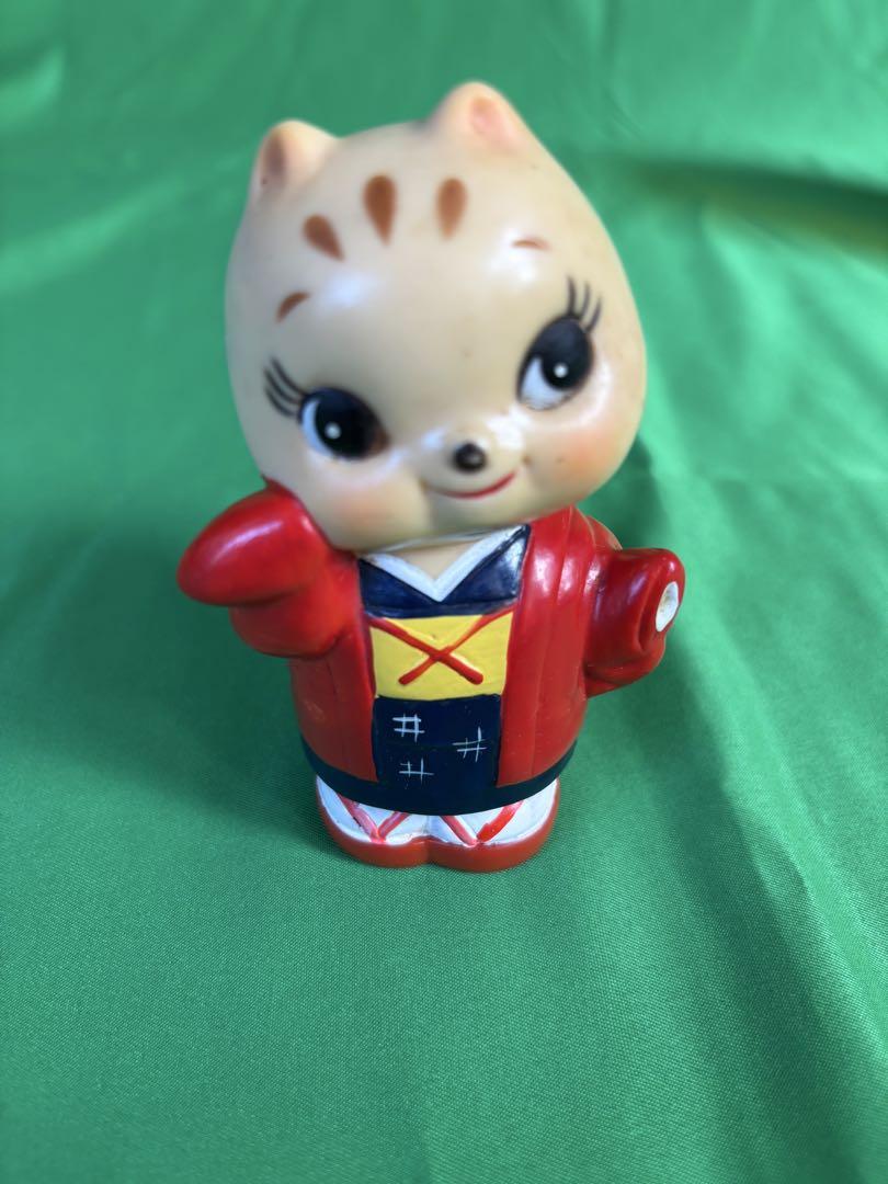 昭和レトロ 和装リス風キャラクター ソフビ製貯金箱（リコちゃん