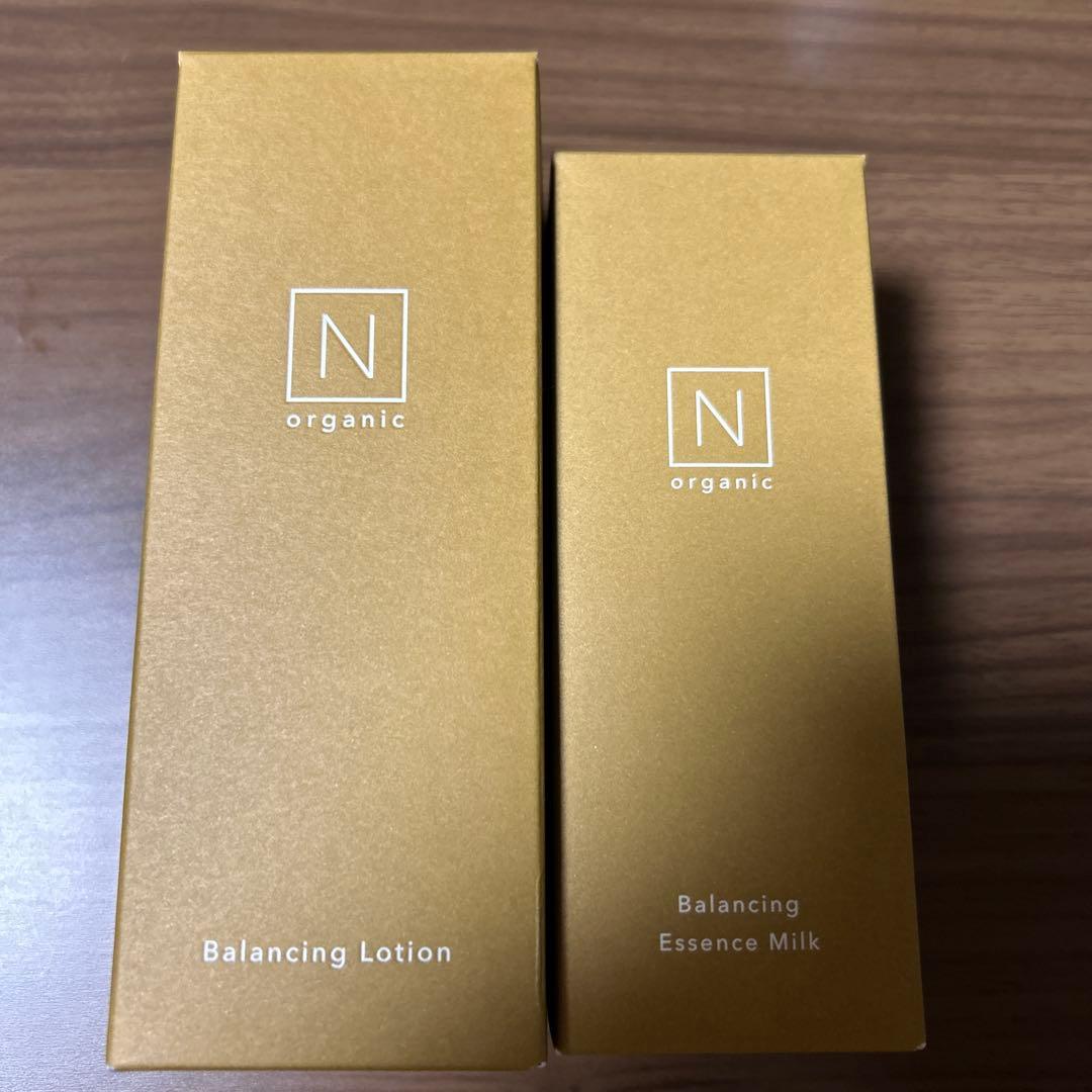 オーガニックベーシック　バランシングローション100ml、ミルク60ml 5,698円