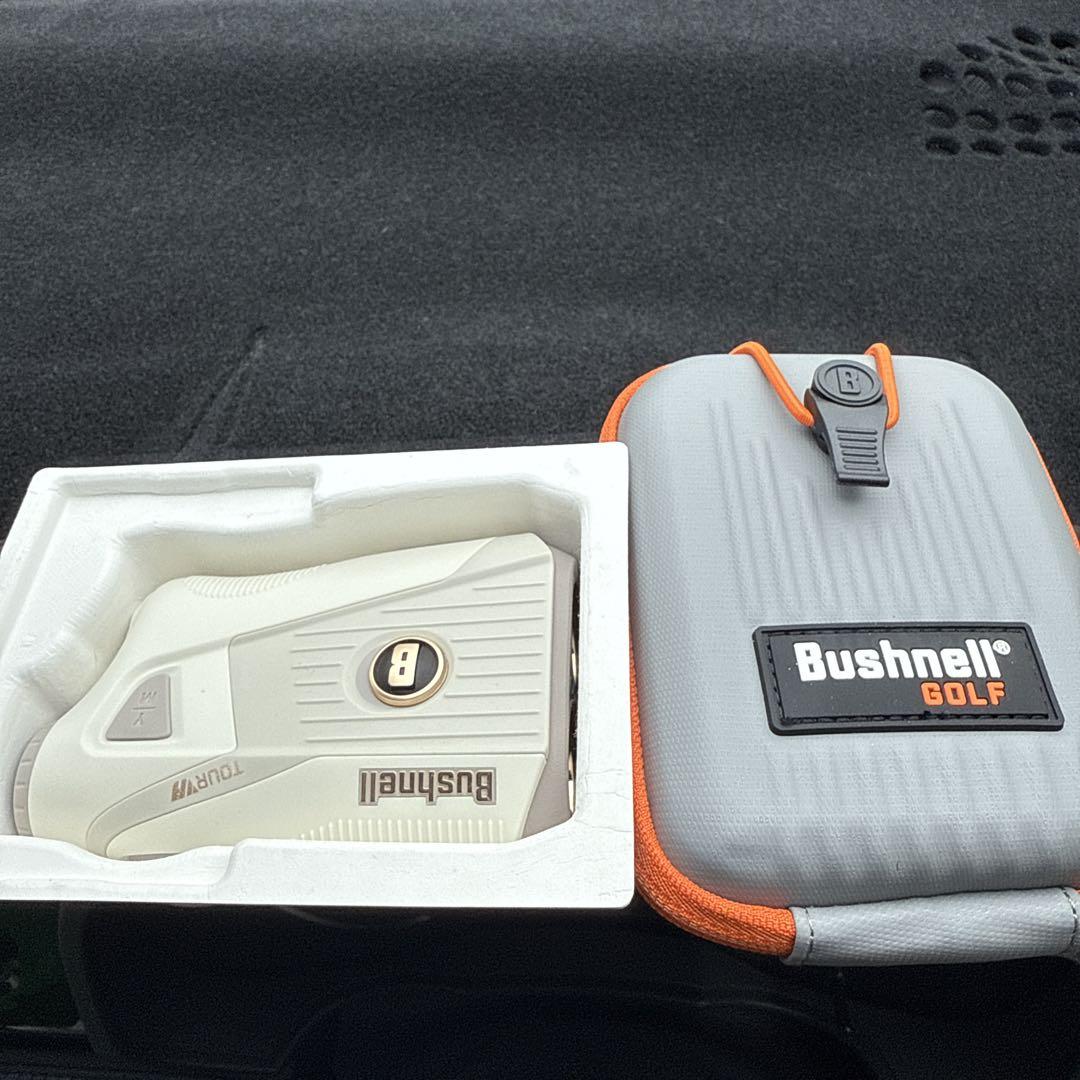 限定カラー！Bushnell TOUR VA ブッシュネル レーダー距離計