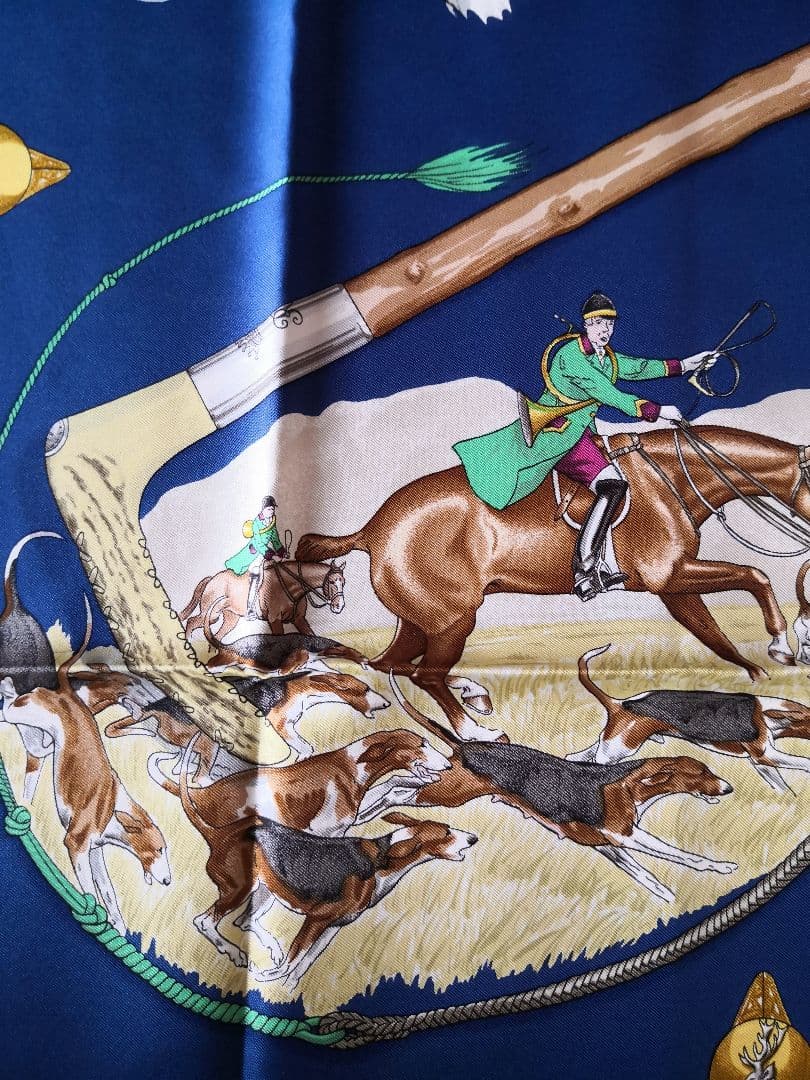 エルメス　HERMES　スカーフ　カレ90　猟犬