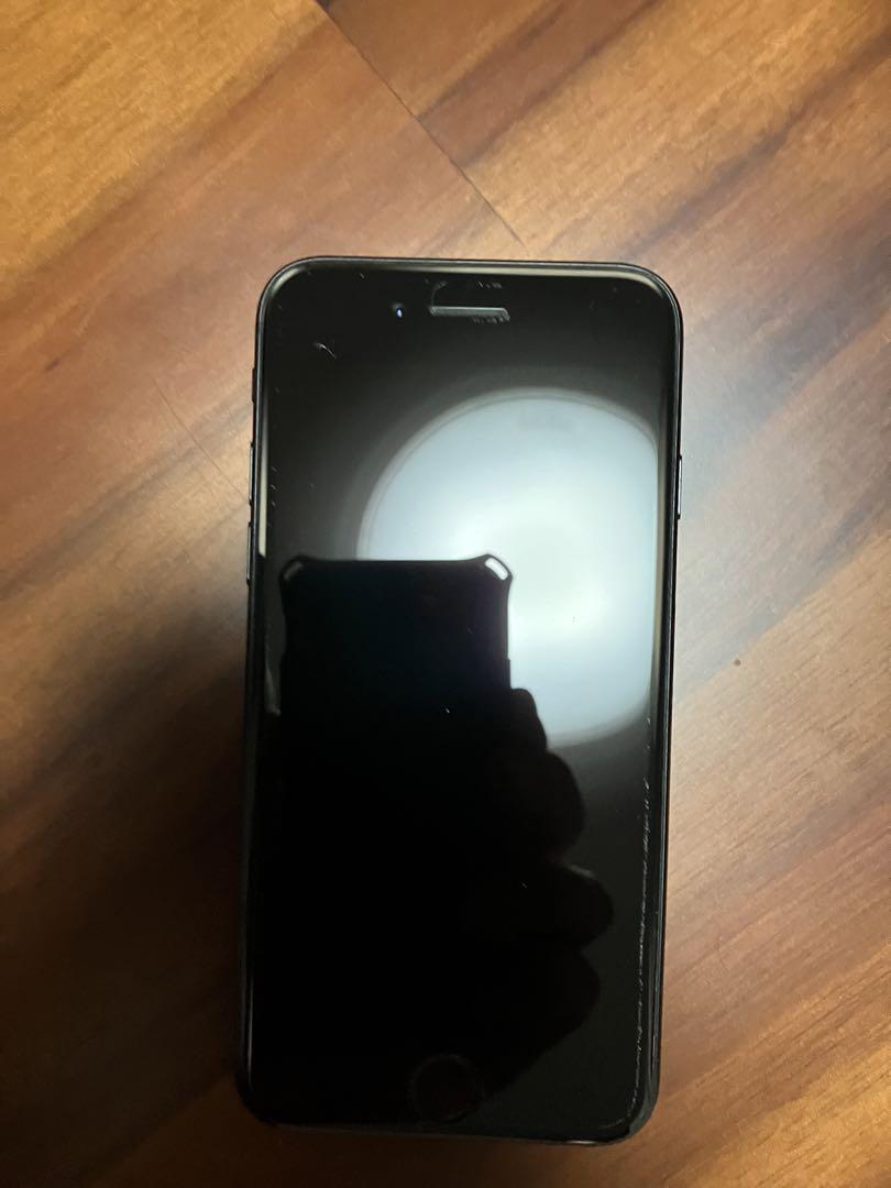 iPhone SE2 128GBブラック 本体 美品