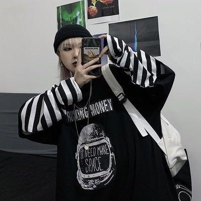メルカリ 新品 韓国 レイヤード ドッキング 重ね着 黒tシャツ ロンt ビックシルエット Tシャツ カットソー 七分 長袖 2 580 中古や未使用のフリマ メルカリ 新品 韓国 レイヤード ドッキング 重ね着 黒tシャツ ロンt ビックシルエット Tシャツ カットソー 七分 長袖 2 580 中古や未使用のフリマ