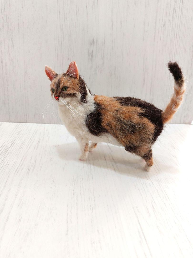 羊毛フェルト　三毛猫