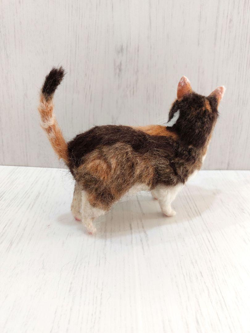 羊毛フェルト　三毛猫