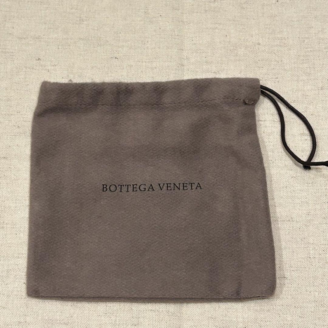 BOTTEGA VENETA 二つ折り財布 黒 レザー 保存袋付き