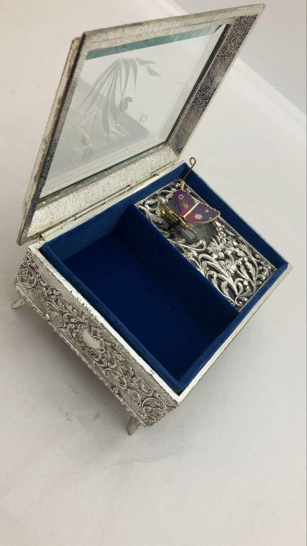SANKYO 宝石箱 オルゴール 蝶々 ジュエリーボックス
